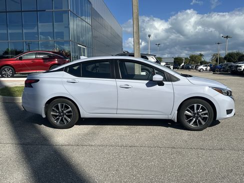 New 2025 Nissan Versa SV image 5