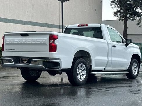 Used 2025 Chevrolet Silverado 1500 W/T image 4