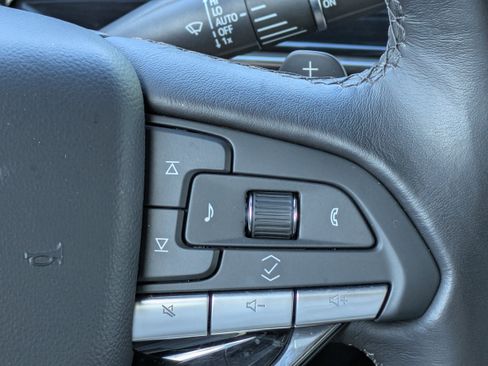 Certified 2024 Cadillac Escalade Sport AWD/4WD image 26