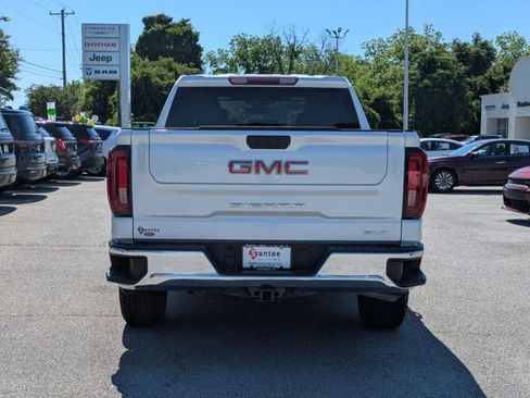Used 2024 GMC Sierra 1500 SLT w/ SLT Premium Package AWD/4WD image 4