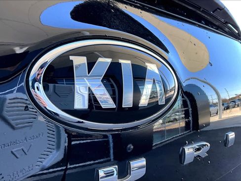 Used 2020 Kia Telluride SX w/ SX Prestige Package image 30