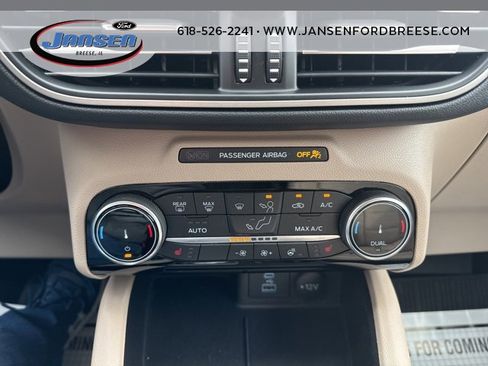 Used 2022 Ford Escape SEL image 22