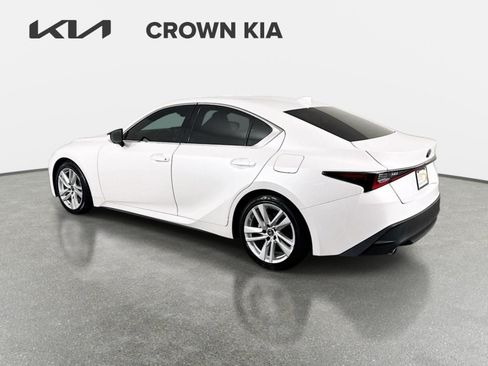 Used 2022 Lexus IS 300 RWD image 8