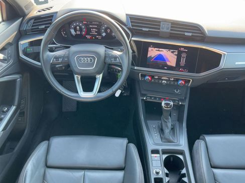 Certified 2022 Audi Q3 2.0T Premium w/ Black Optic Sport Package image 25