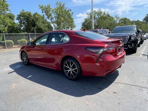 Used 2024 Toyota Camry SE w/ Convenience Package FWD image 6