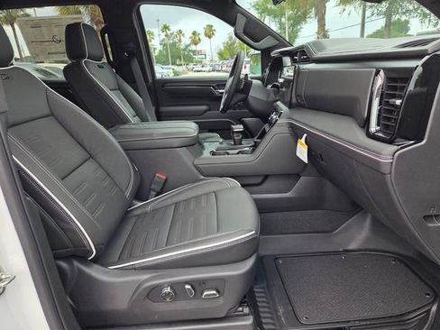 New 2026 GMC Sierra 1500 AT4X AWD/4WD image 14