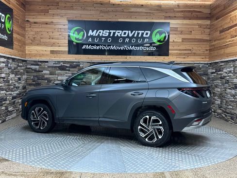 Certified 2025 Hyundai Tucson Limited AWD/4WD image 8