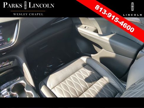 Used 2021 Buick Envision Avenir w/ Technology Package II image 14