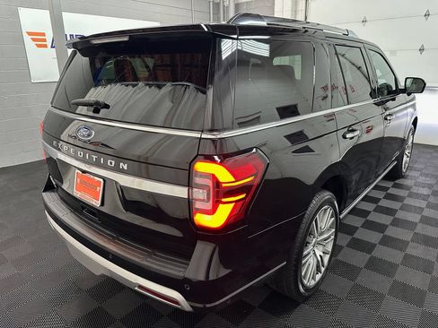 Used 2022 Ford Expedition Platinum AWD/4WD image 9