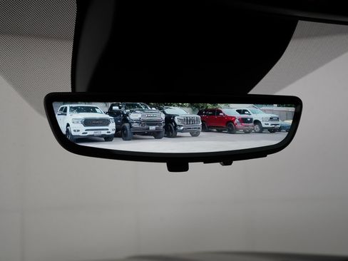 Used 2026 GMC Yukon Denali w/ Denali Reserve Package AWD/4WD image 30