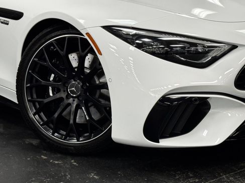 Used 2025 Mercedes-Benz SL 55 AMG 4MATIC image 4