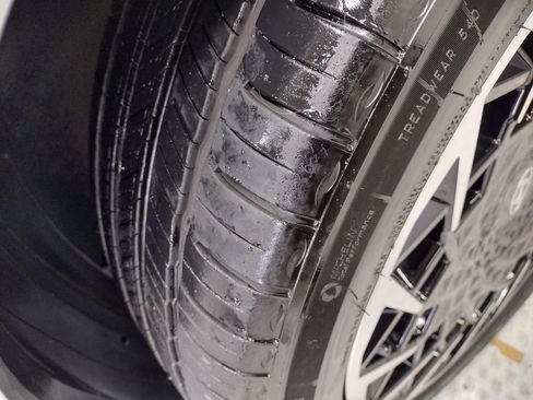 Used 2023 Hyundai Ioniq 5 Limited w/ Cargo Package image 7