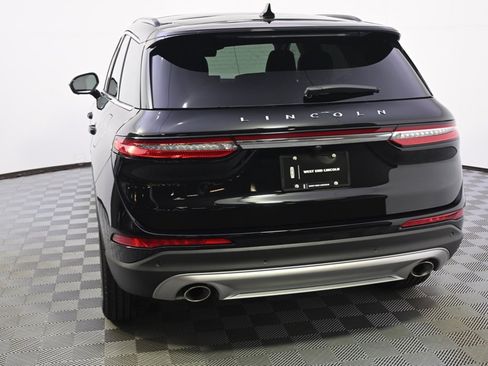 New 2026 Lincoln Corsair Premiere image 4