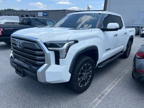 Used 2023 Toyota Tundra Limited AWD/4WD image 3