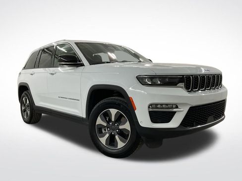 Used 2022 Jeep Grand Cherokee Limited 4xe w/ Luxury Tech Group II AWD/4WD image 4
