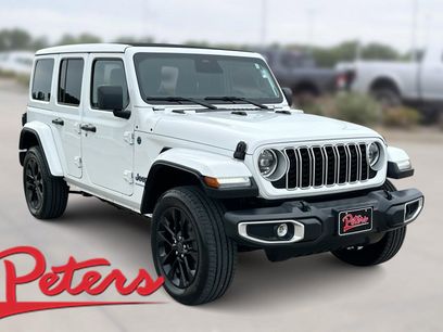 Used 2025 Jeep Wrangler Unlimited Sahara w/ Safety Group