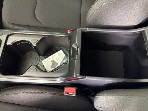 New 2026 Kia K4 FWD image 29