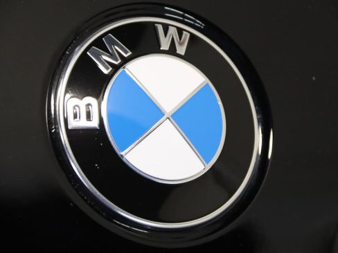 Used 2026 BMW 330i xDrive Sedan AWD/4WD image 29
