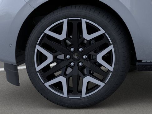 New 2026 Ford Expedition Platinum AWD/4WD image 19