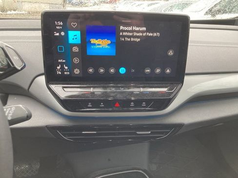 Used 2023 Volkswagen ID.4 Pro S image 11