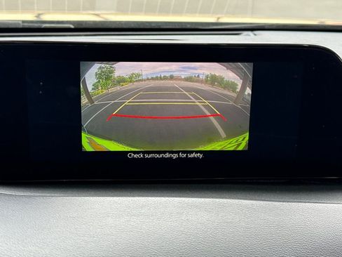 Used 2024 MAZDA MAZDA3 s FWD image 25