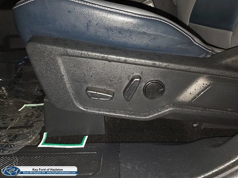 Used 2022 Ford Bronco Outer Banks AWD/4WD image 38