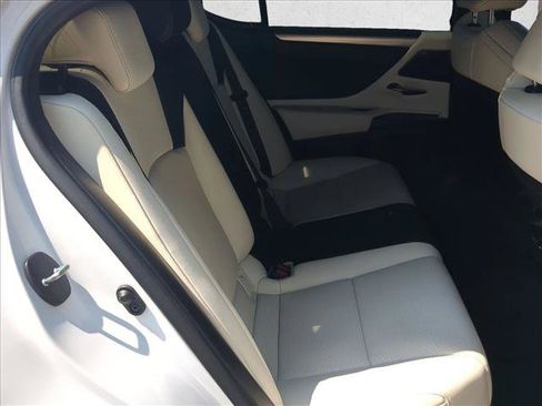 Used 2021 Lexus ES 350 F Sport w/ Special Edition FWD image 19