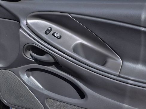Used 2001 Ford Mustang Cobra RWD image 16