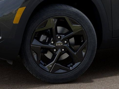New 2026 Kia Seltos EX FWD image 9