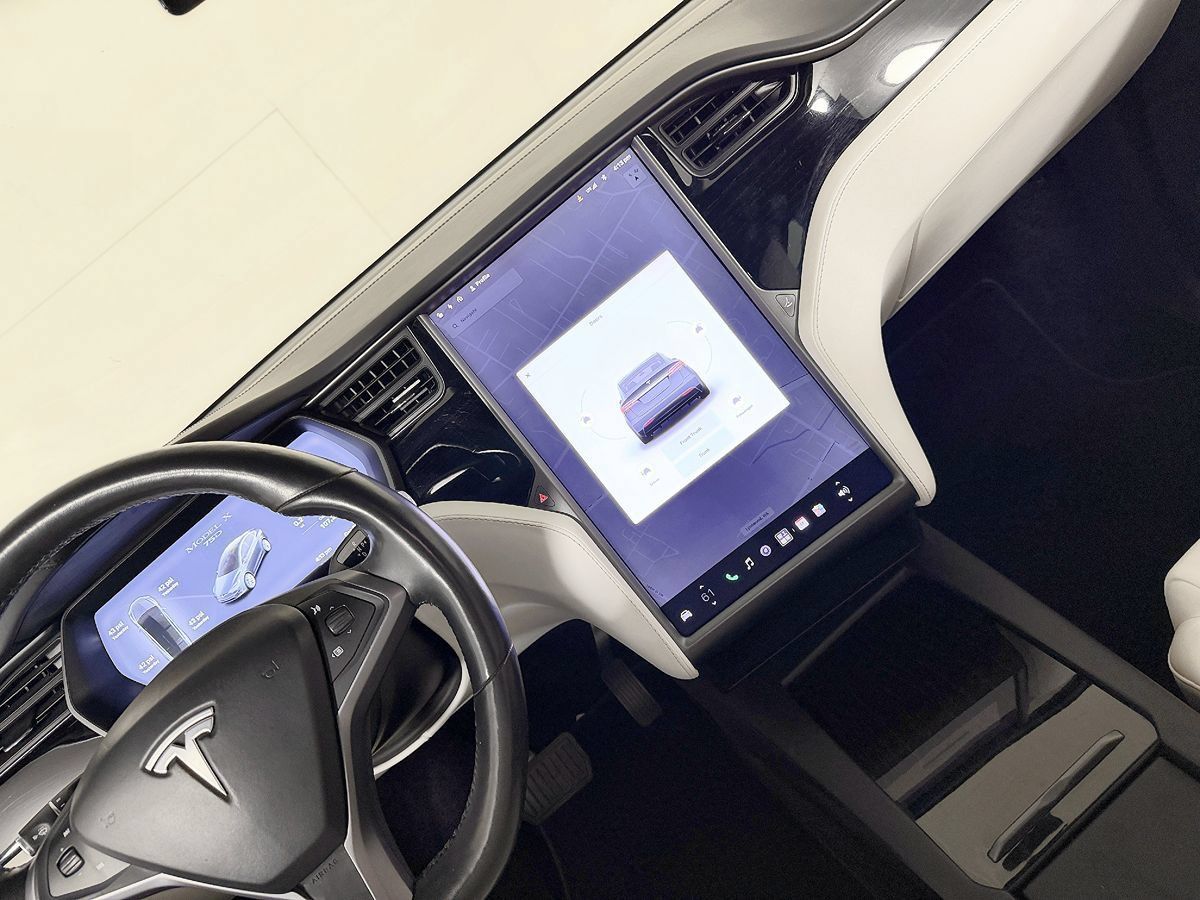 Used 2018 Tesla Model X 75D AWD/4WD image 60