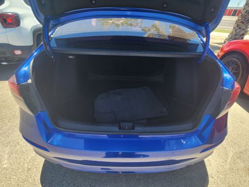 Used 2023 Honda Civic Sport image 13