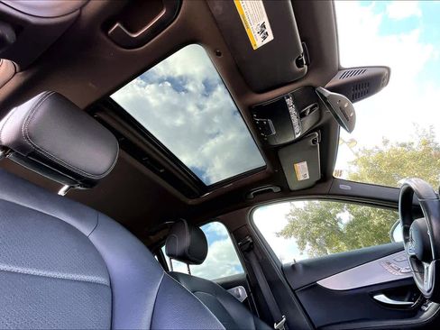 Used 2021 Mercedes-Benz C 300 Sedan image 14