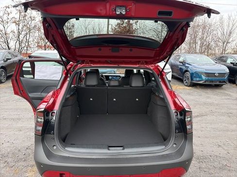 New 2026 Nissan Kicks SR w/ Cold Weather Package image 16