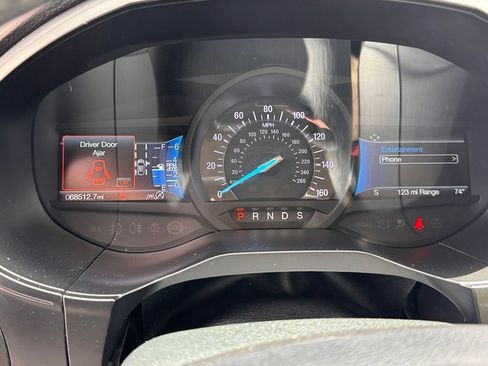 Used 2022 Ford Edge SEL AWD/4WD image 14