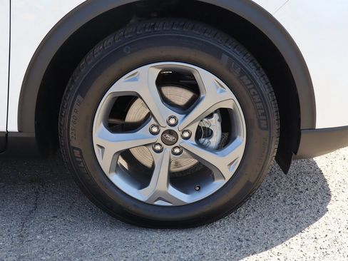 Used 2025 Ford Escape ST-Line w/ Equipment Group 301A FWD image 10