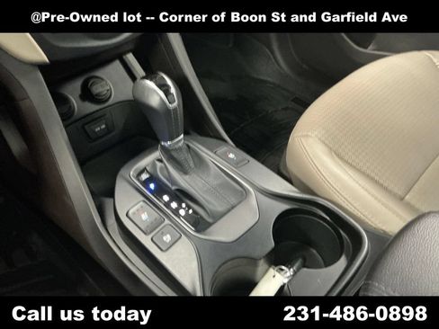 Used 2014 Hyundai Santa Fe Sport 2.0T w/ Technology Package 05 AWD/4WD image 24