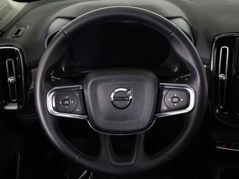 Used 2023 Volvo XC40 B5 Plus w/ Protection Package Premier image 41