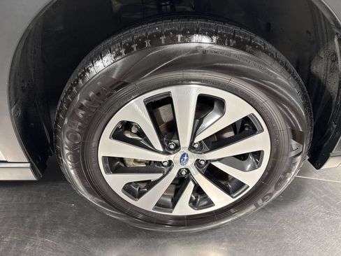 Used 2024 Subaru Outback Premium AWD/4WD image 14