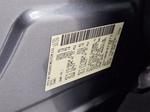 Used 2021 Nissan Rogue SV image 36