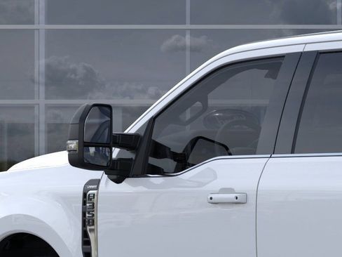 New 2026 Ford F350 Lariat RWD image 21