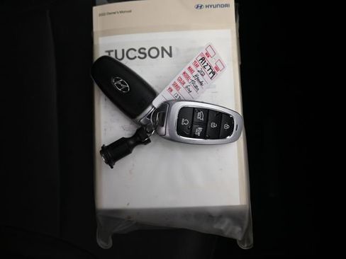 Used 2022 Hyundai Tucson SEL w/ Convenience + Premium Package image 12