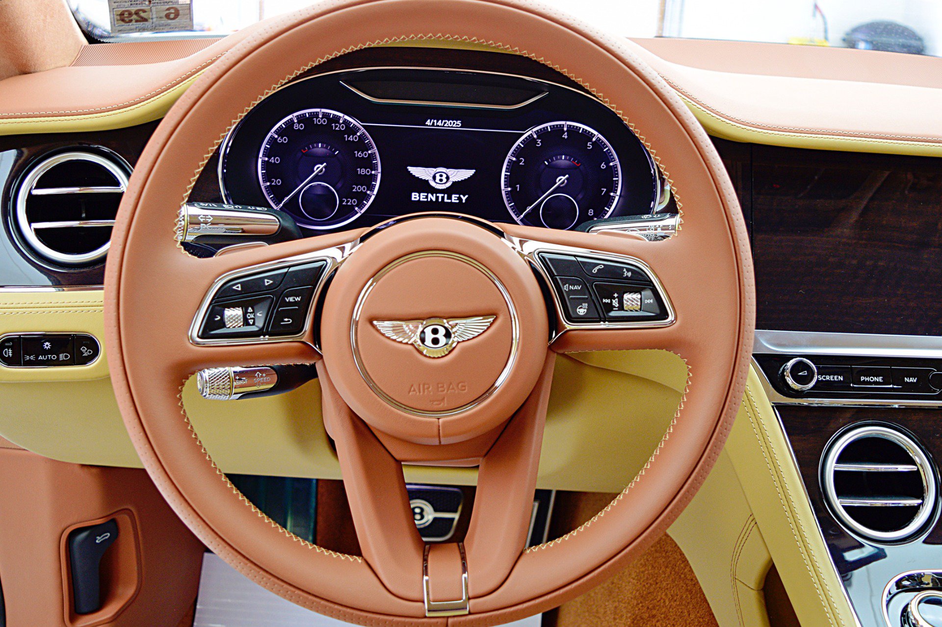 Used 2024 Bentley Continental GT AWD/4WD image 21