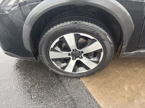 Used 2015 Subaru Crosstrek Touring image 11