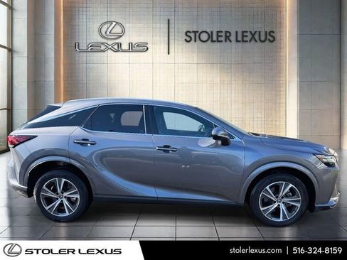 Used 2023 Lexus RX 350 Premium w/ Accessory Package (Z1) AWD/4WD image 4