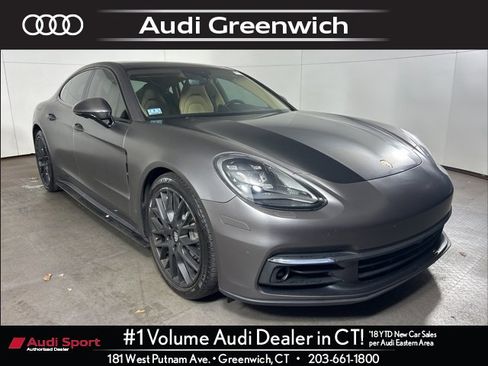 Used 2018 Porsche Panamera 4S image 1