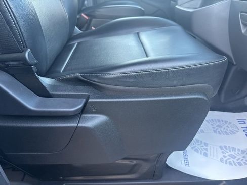 Used 2025 Ford Transit 350 XL image 17