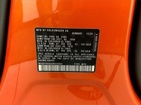 New 2025 Volkswagen ID. Buzz 1st Edition image 14