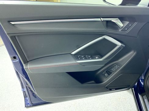 Certified 2025 Audi Q3 2.0T Premium Plus w/ Premium Plus Package image 20