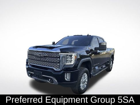 Used 2022 GMC Sierra 2500 Denali AWD/4WD image 2