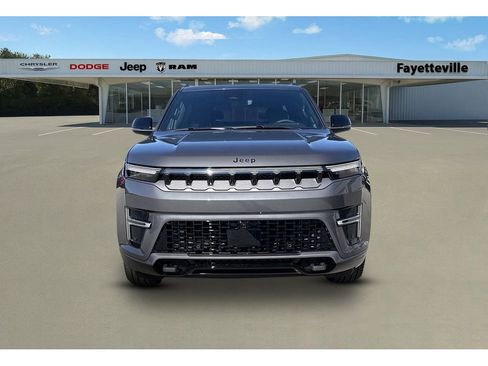 New 2026 Jeep Grand Wagoneer Limited AWD/4WD image 8